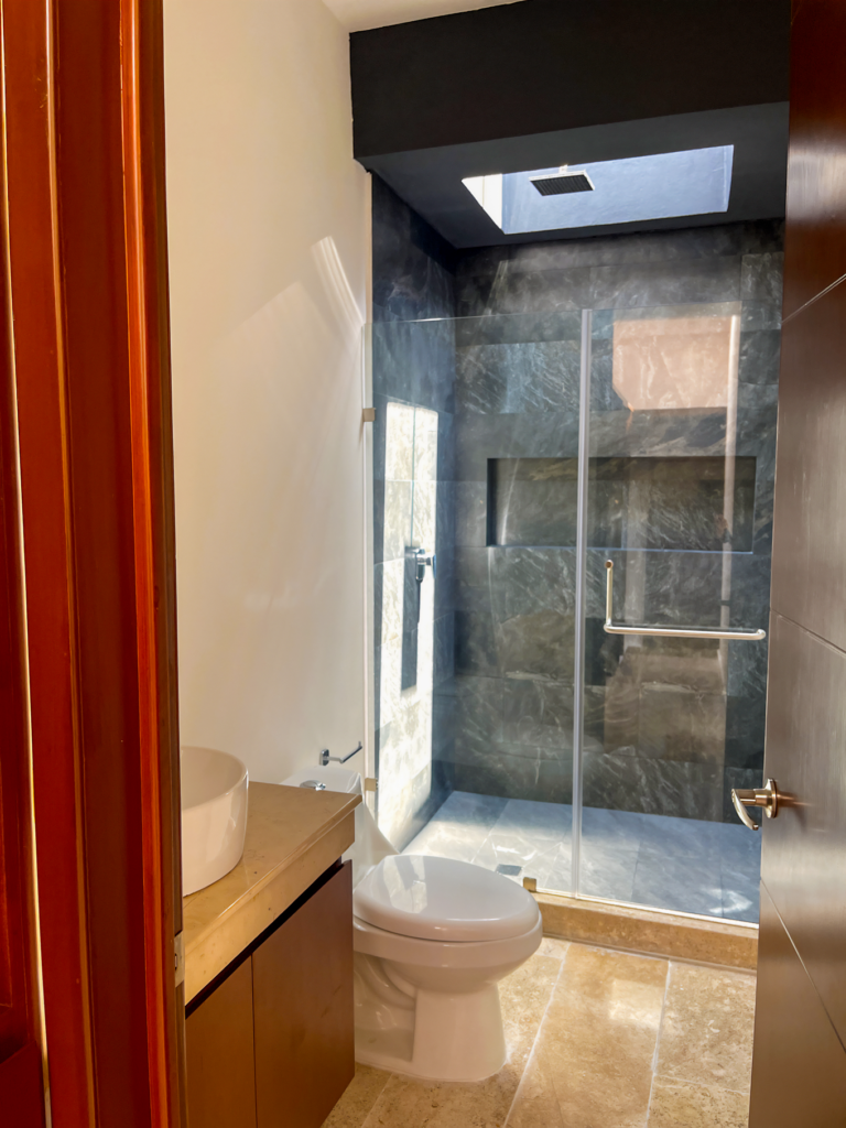 WC Planta Alta